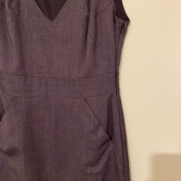 Gap V Neck Purple Dress with Pockets - Picture 7 of 10